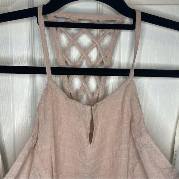 Taupe Tank - Picture 3 of 11